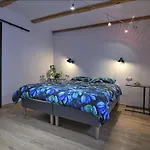 I Przy Sosnowej Апартаменты *